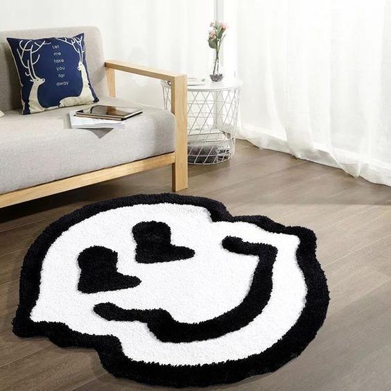 Melting Smiley Accent Rug