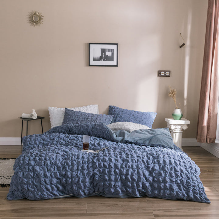 Tufted Bedding Set