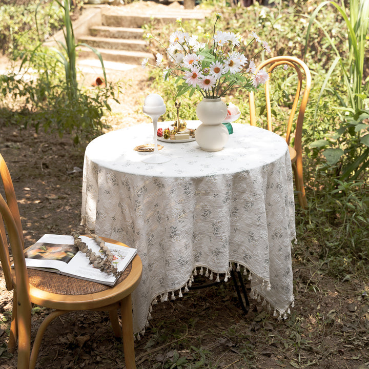 Clove Flower Tassel Linen Tablecloth