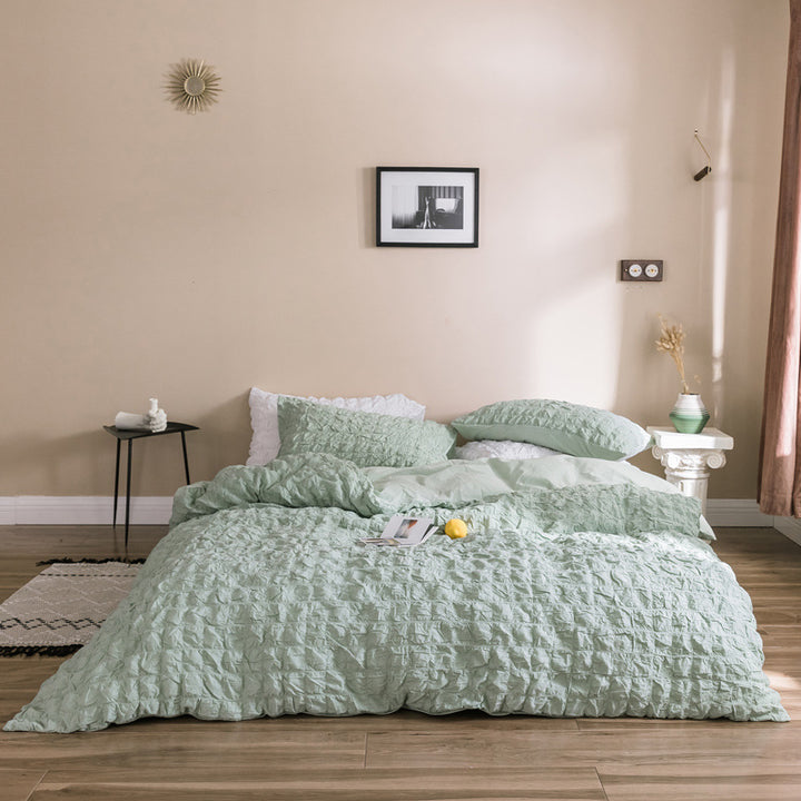 Tufted Bedding Set