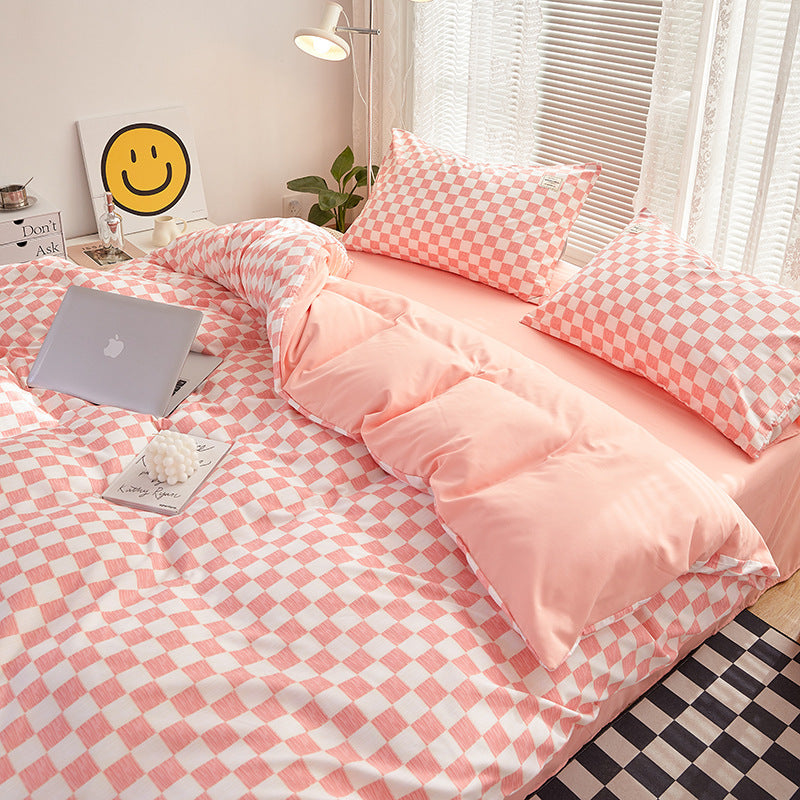 Mini Checkered Bedding Set