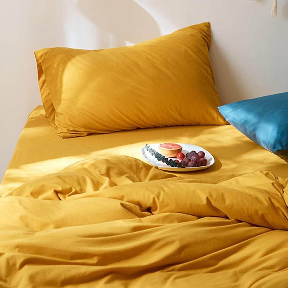 Solid Comfort Bedding Set