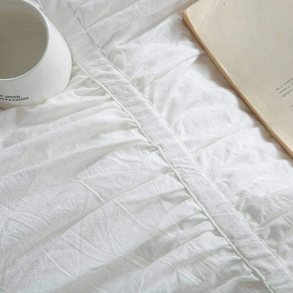 White Timeless Elegance Pleated Bedding Set