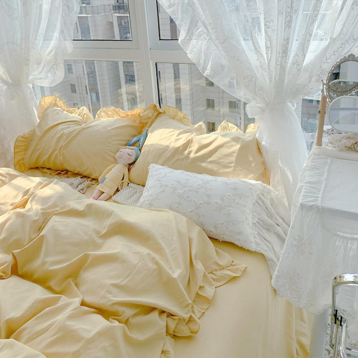 French Ruffles Bedding Set