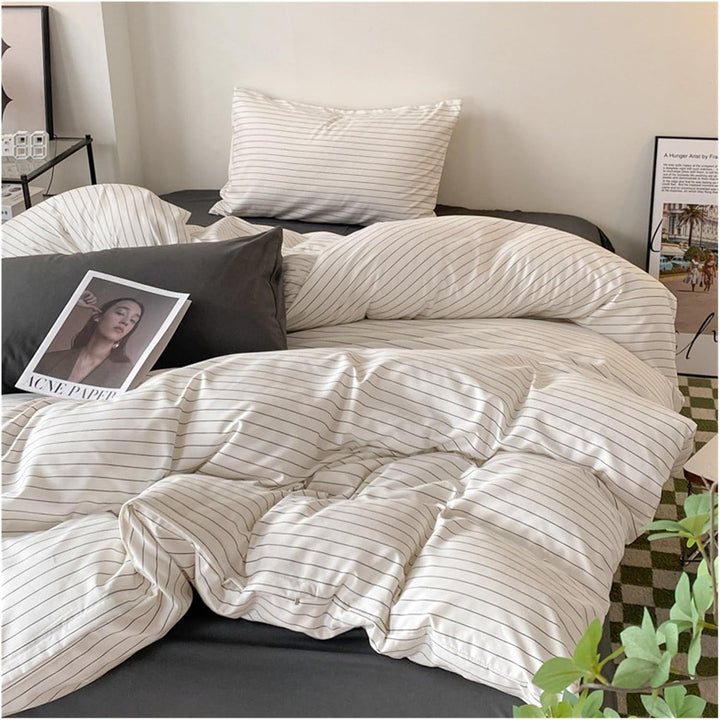 Modern Stripe Bedding Set