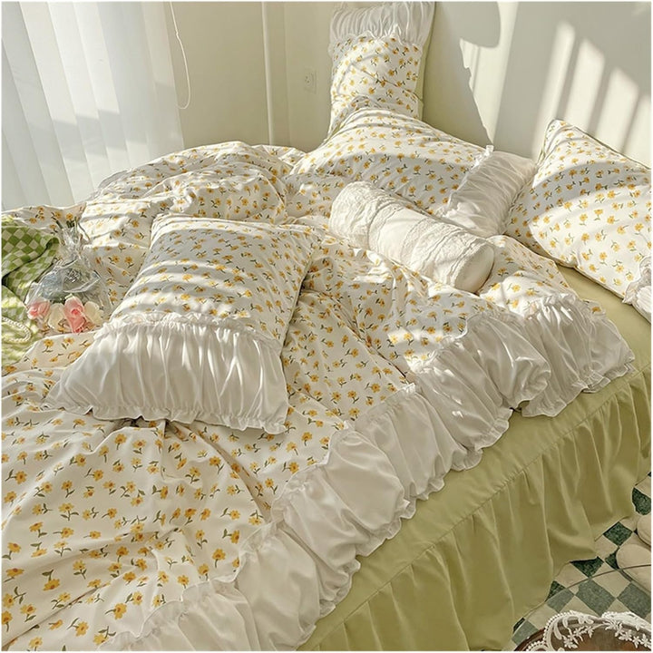 Floral Coquette Bedding Set