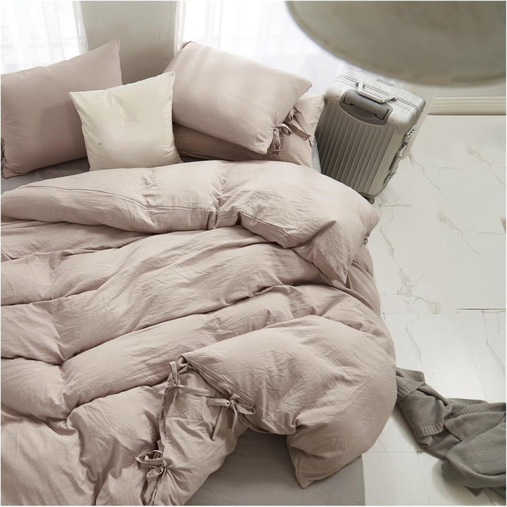 Knot So Ordinary Bedding Set