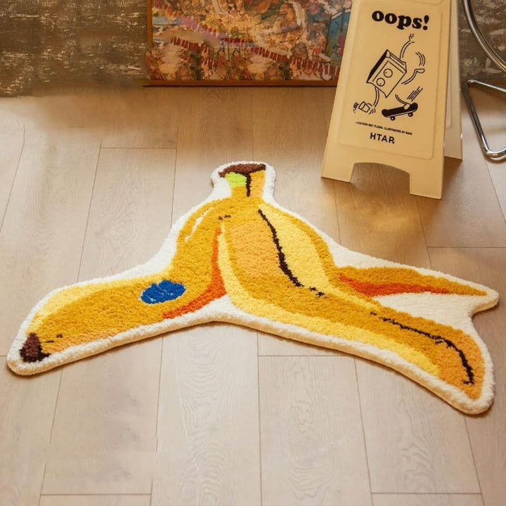 Banana Peel Accent Rug