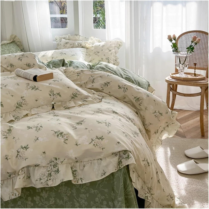 Green Garden Double-Layered Bedding Set