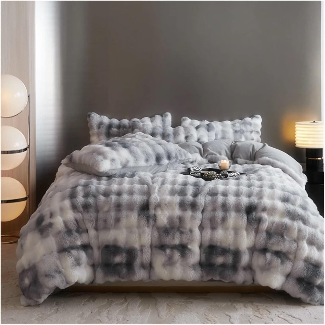 Arctic Faux Fur Bedding Set