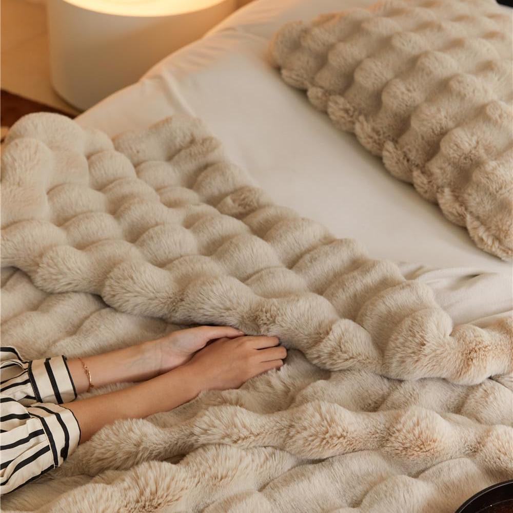 Marshmallow Ultra Plush Blanket