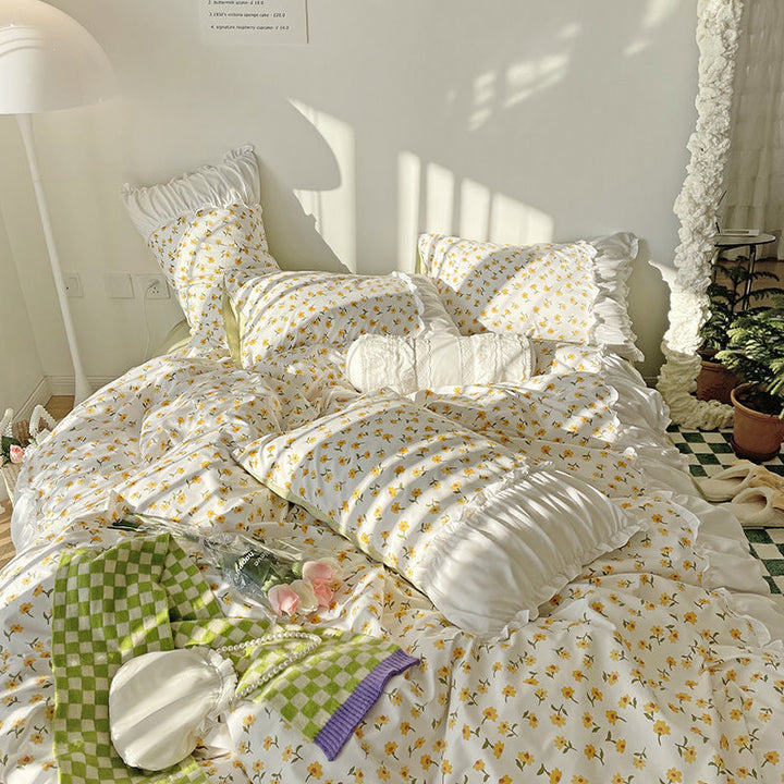 Floral Coquette Bedding Set