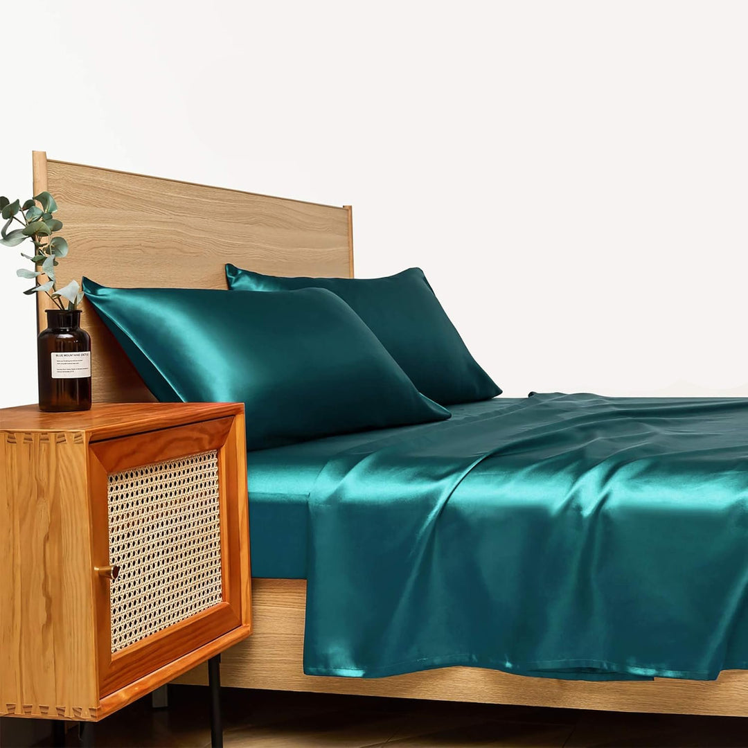 Sleek Satin Bedding Set