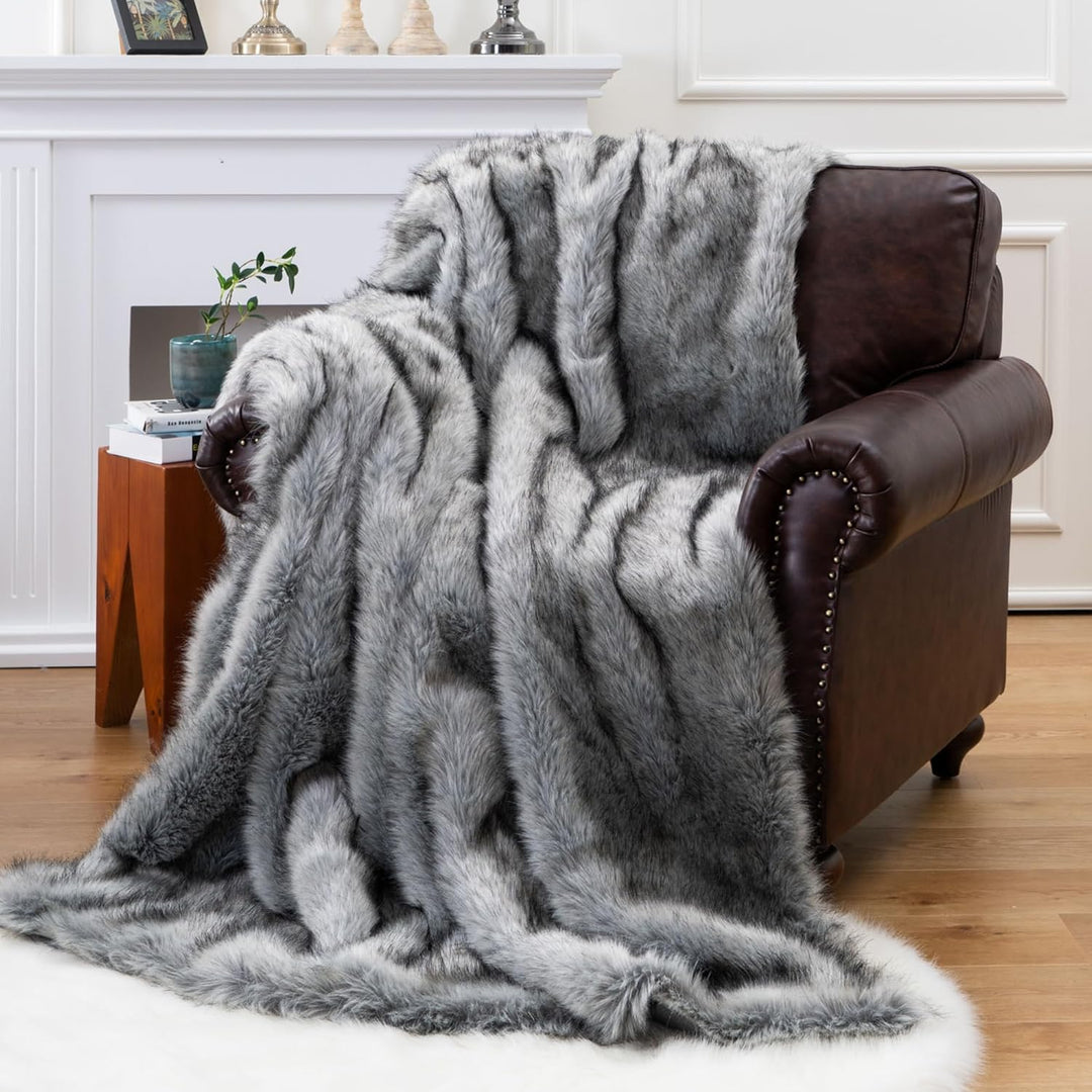 Arctic Dream Faux Fur Throw Blanket