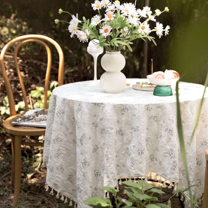 Clove Flower Tassel Linen Tablecloth