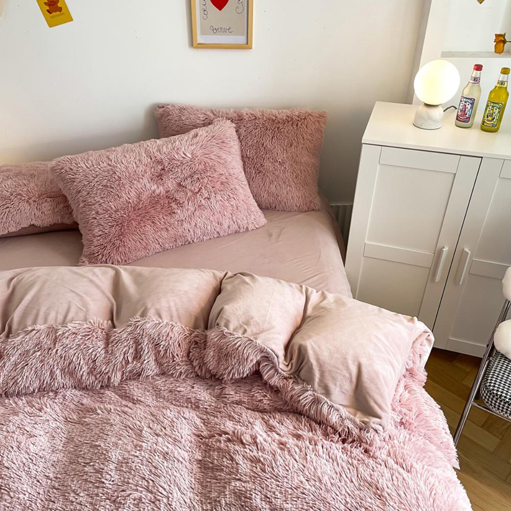 Soft & Fluffy Bedding Set