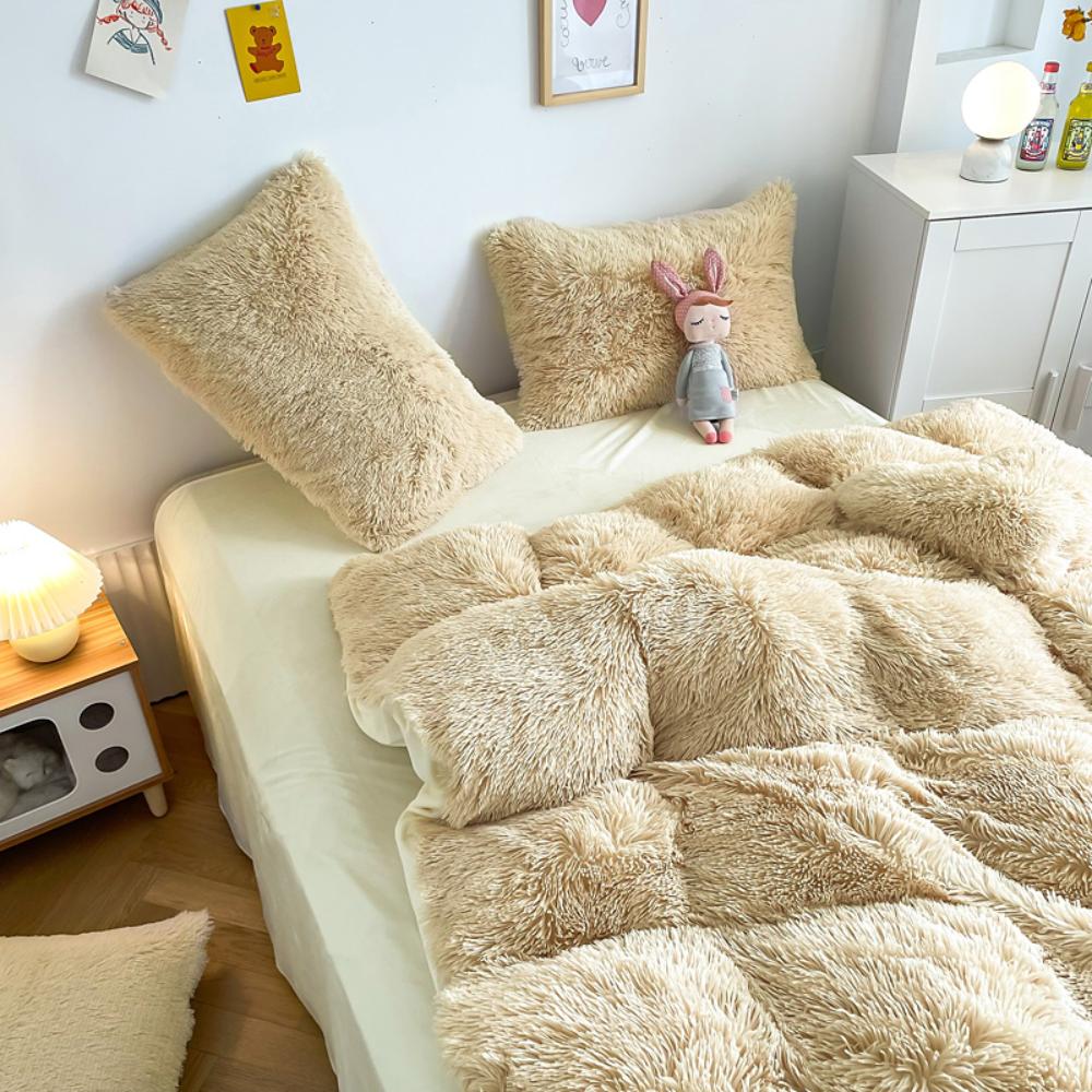 Soft & Fluffy Bedding Set