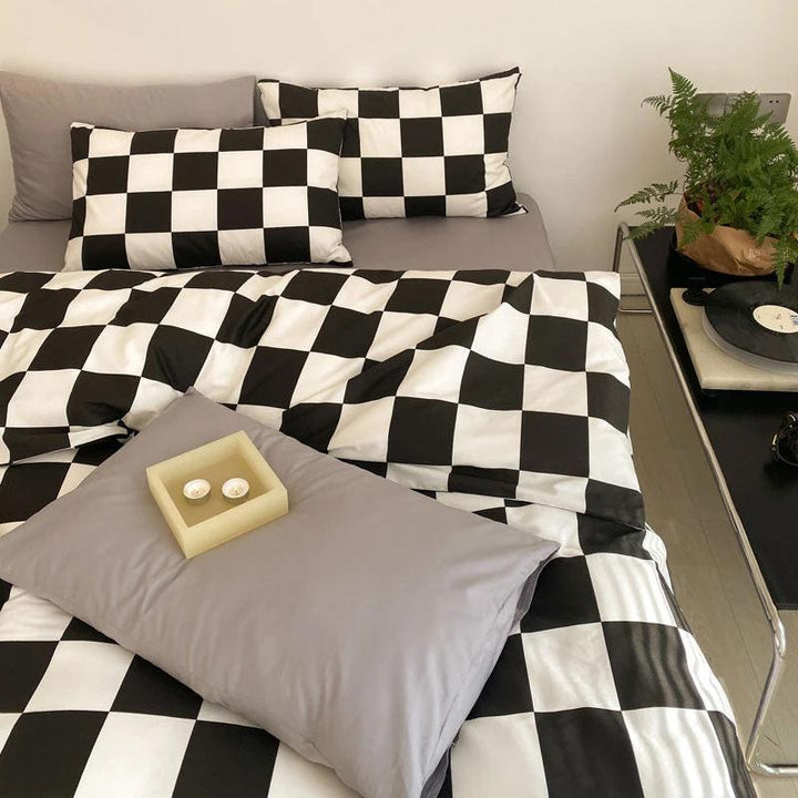 Checkered Bedding Set