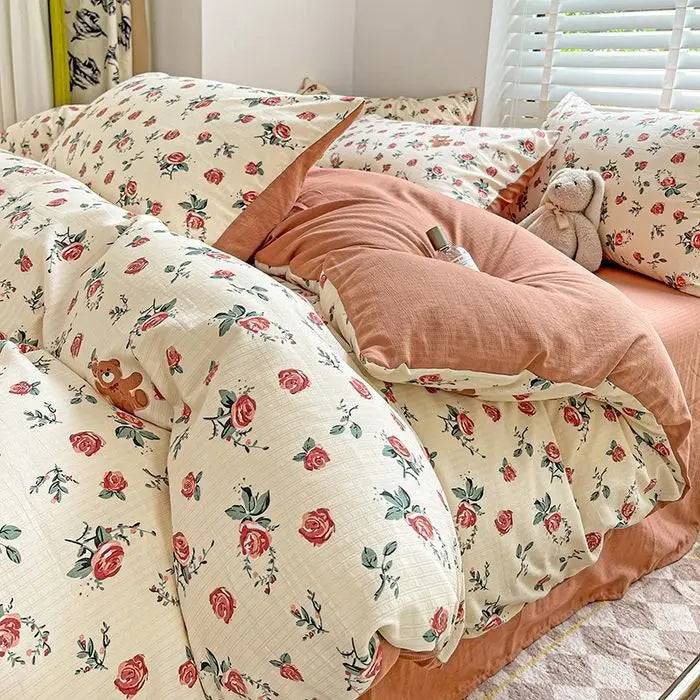 Rosy Bear Bedding Set