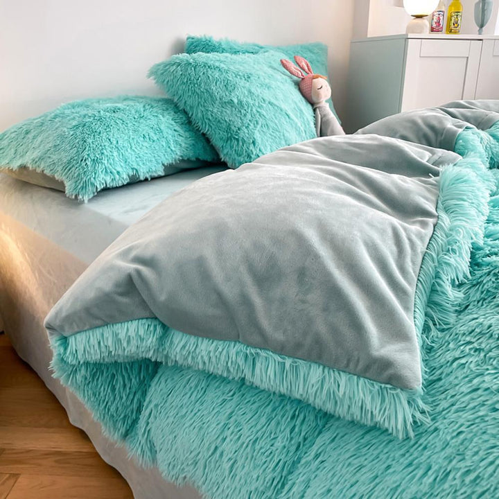 Soft & Fluffy Bedding Set