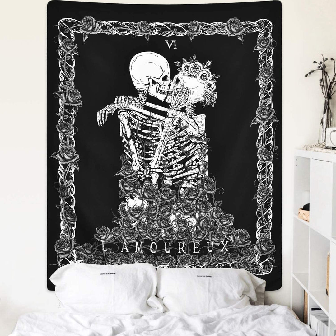 VibeCore L'Amoureux Tapestry
