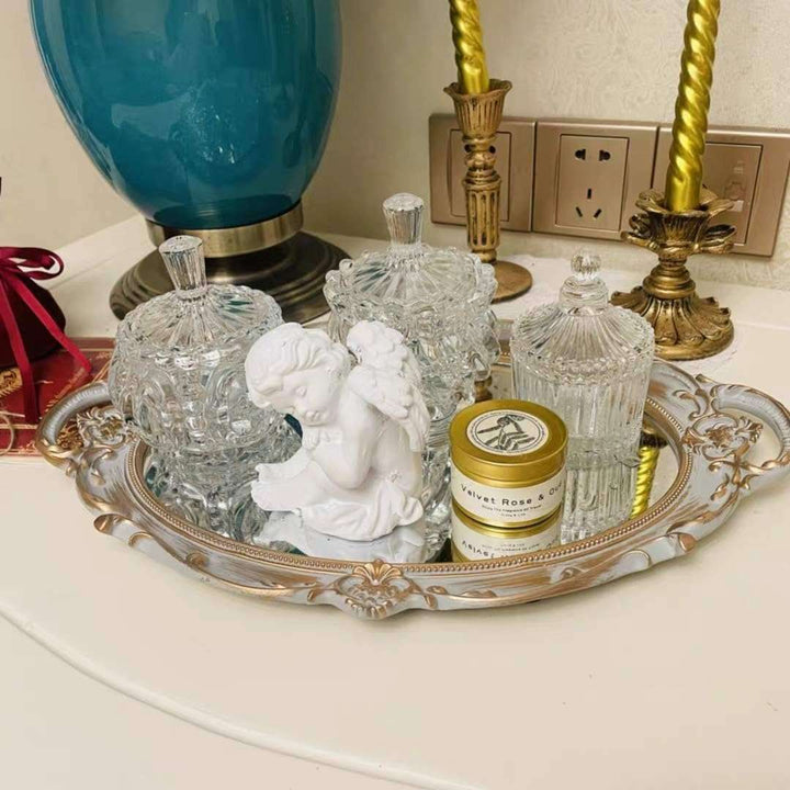 VibeCore Round Royal Mirror Tray with accessories and cosmetics, featuring an elegant resin-crafted design. Perfect for organizing and displaying your favorite items, adding a refined European touch to any surface.