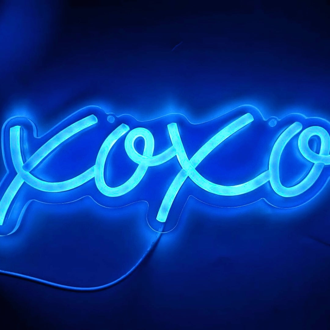 VibeCore XOXO Neon Light Blue