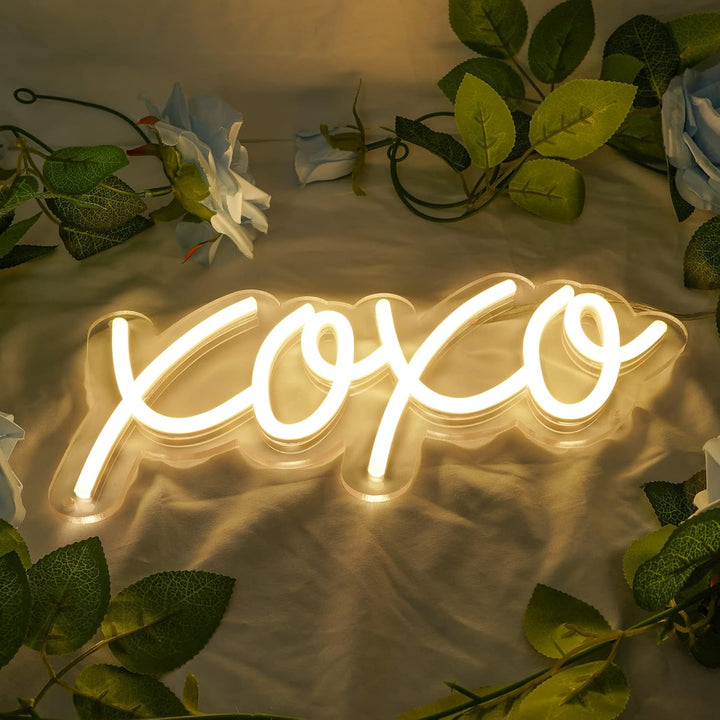 VibeCore XOXO Neon Light Warm White Laying Down
