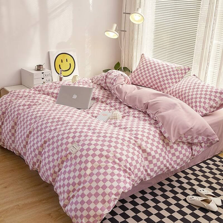 Mini Checkered Bedding Set