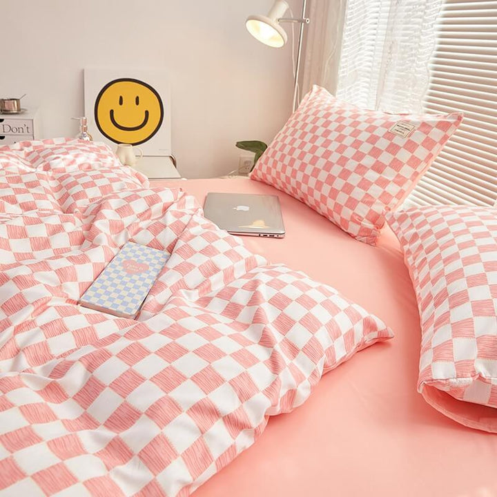 Mini Checkered Bedding Set