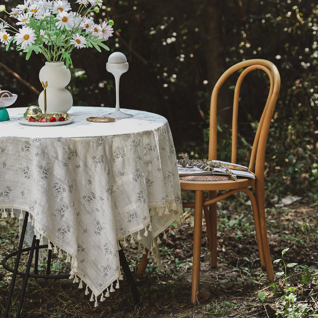 Clove Flower Tassel Linen Tablecloth