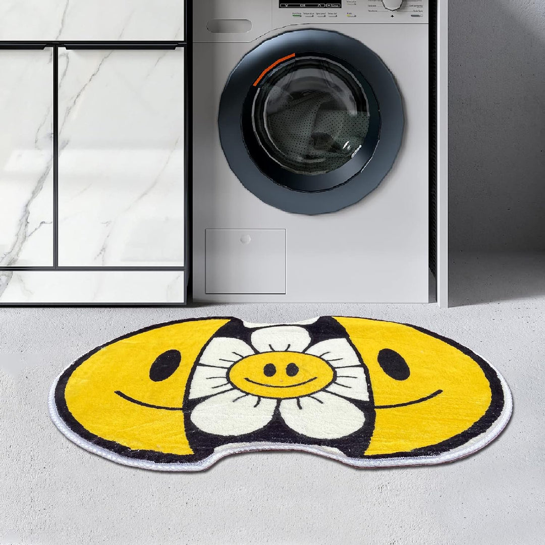 Sunshine Split Smiley Accent Rug