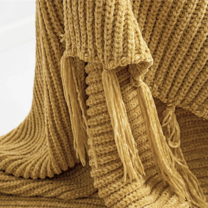 Long Tassel Knitted Throw Blanket