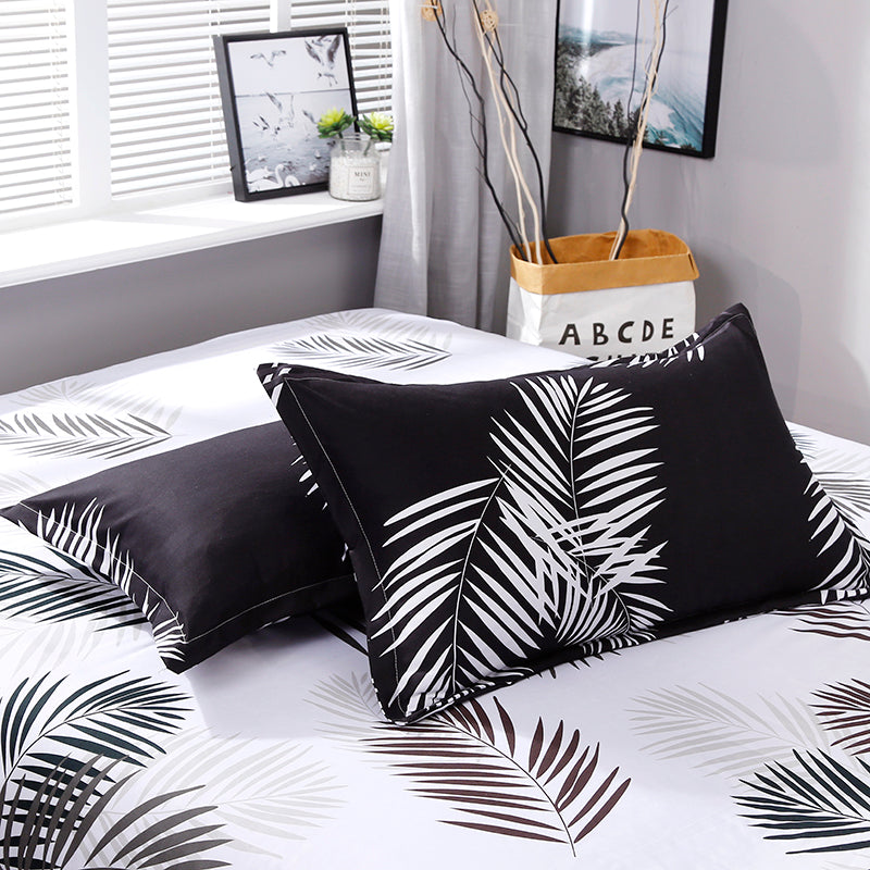 Black Leaf Bedding Set